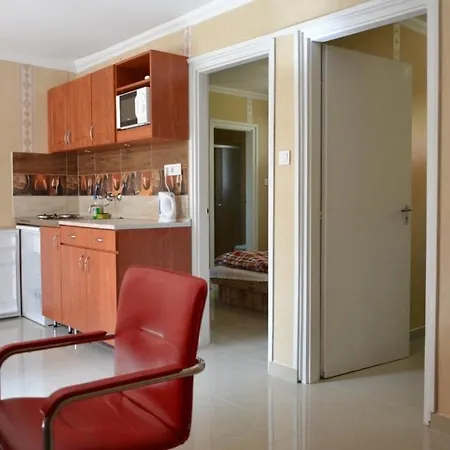 Apartment Zenit Hajduszoboszlo